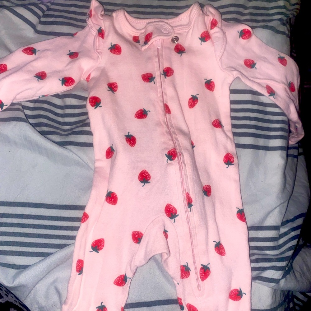 5 for $10 - Carter’s Strawberry Sleeper